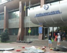 Надзвичайні заходи: "Київміськбуд" заморозив всі об'єкти