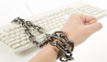 Китаєць пожертвував ногами заради онлайн-ігор
