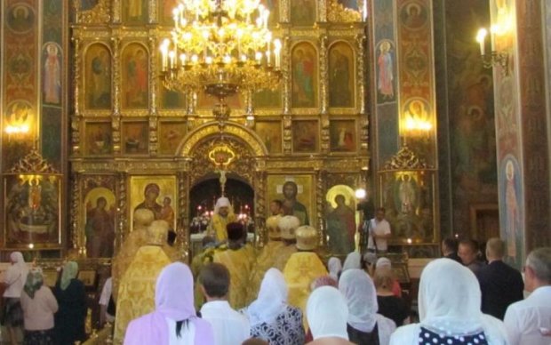 Единая Церковь Порошенко: миллионы верующих потеряют сон