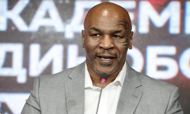 Тайсон у Росії сказав, що найкращим боксером світу є українець