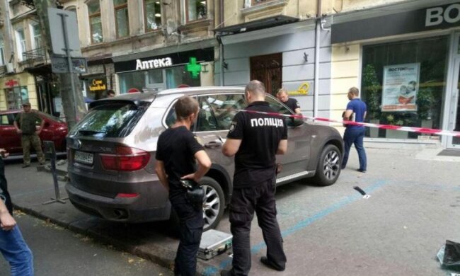 Сидите дома: в Киеве полиция преследует вооруженную банду "кавказской национальности"