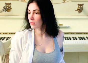 Анастасия Приходько, instagram.com/prikhodko_official1/