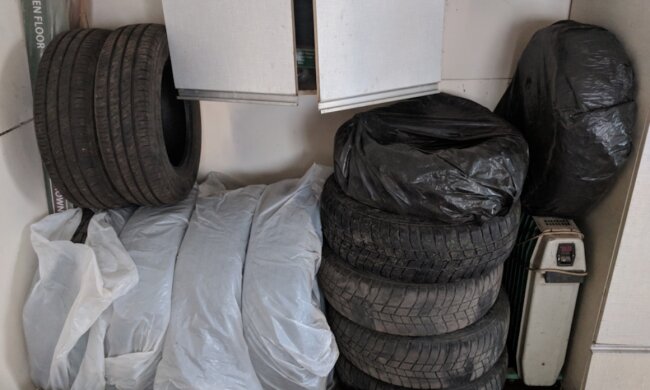 Зберігання літньої гуми, скріншот: YouTube