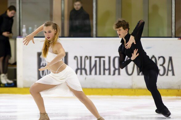 Танцювальний дует Марія Голубцова і Кирило Білобров завоював золото