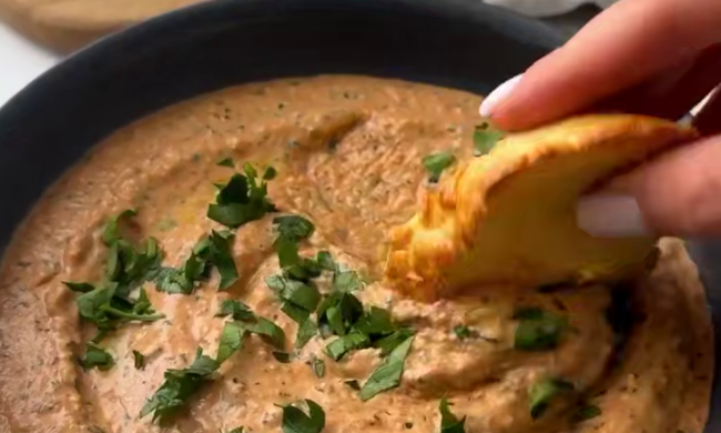 Закуска із запечених перців, кадр з відео