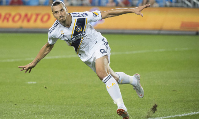 Юбилейный гол Ибрагимовича вдохновил на создание мультфильма: видео