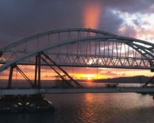 На Крымском мосту произошла авария, может рухнуть в любой момент: первые детали ЧП