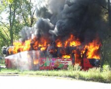 Людей заштовхали в палаючий "крематорій" у центрі Києва, рятувалися як могли: подробиці кошмару