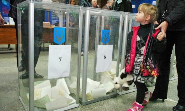 Дві третини українців проголосують за нові партії, - Тарута