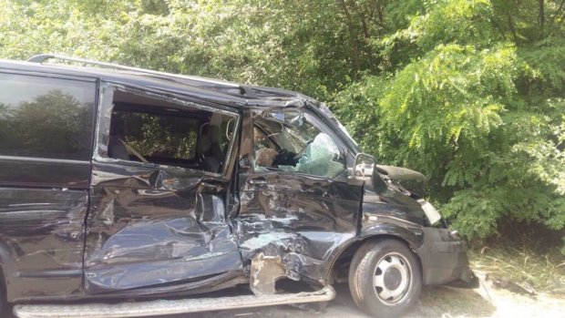 Mag9IlUXzluSBOdokkSTERUAD9rLWd7idtAizgnc - Кортеж В. Зеленського потрапив у ДТП (Znaj.ua) - rai.ua