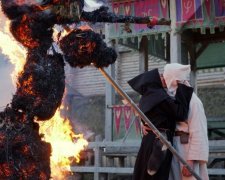 У мережі показали, як українці відзначили закінчення Масляної