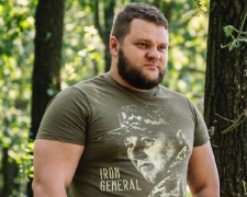 Спикер КМВА Евгений Ивлеев угрожает журналисту "разбить е*ало" после статьи о декларации его отца из ТЦК