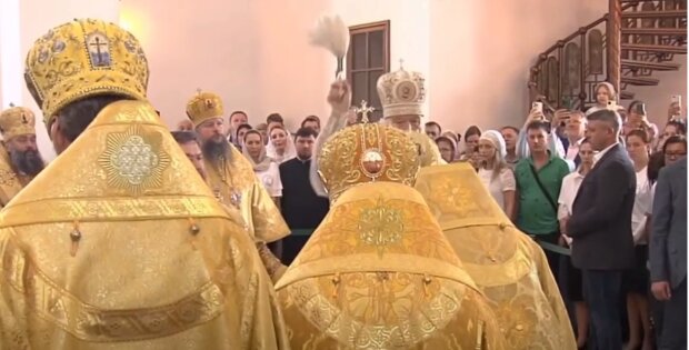 Богослужіння РПЦ. Фото: скрин відео