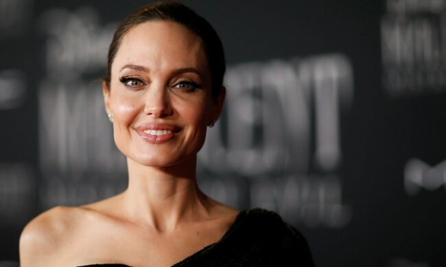 Анджеліна Джолі