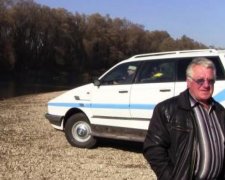 Львівський пенсіонер зібрав перший в Україні плаваючий автомобіль (фото)