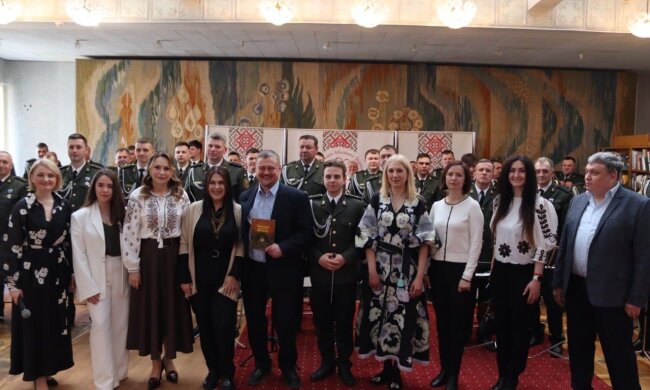 Міжнародний день дитячої книги та фінал Всеукраїнського тижня дитячого читання: українська книга, що об’єднує світ