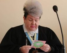 По одягу зустрічають: історія з життя рівненської судді зворушила мережу