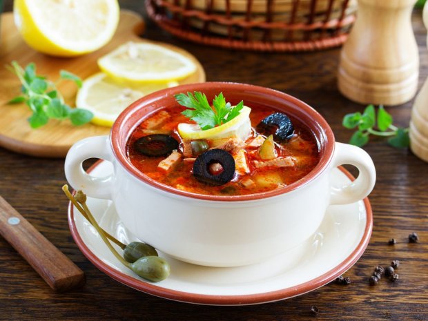 Солянка классическая: пошаговый рецепт самого сытного супа