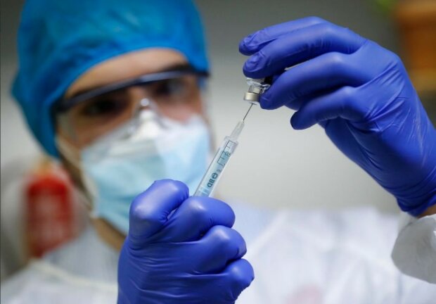 Вакцинация от коронавируса, фото: Getty Images