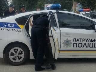 У Хмельницькому некерований легковик збив жінку - летів як диявол, шансів не було