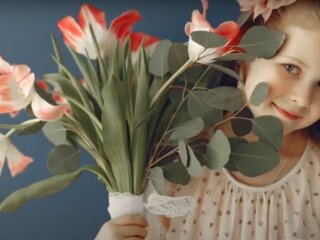 Привітання із Днем вчителя у листівках, скрін -  YouTube