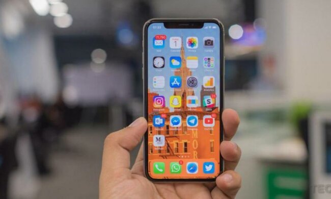 Apple "прогнула" программистов под iPhone X