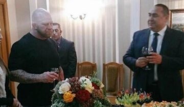 Плотницкий роскошно погулял с американским боксером