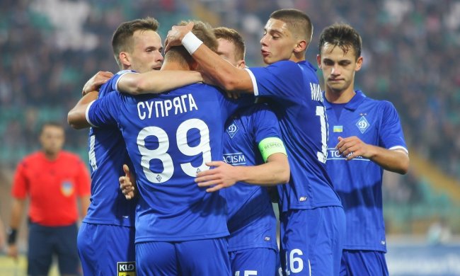 Футболісти Динамо зустрілися з пораненими українськими військовими: епічне фото