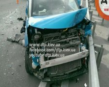 ДТП на Поштовій площі: зіткнулися чотири автівки (фото)