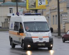 В Україні перестали працювати номери екстрених спецслужб: швидка, поліція і пожежна поза зоною доступу