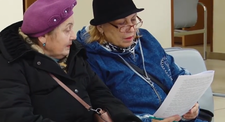 Пенсіонери. Фото: скрін youtube