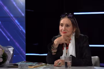 Лариса Кадочникова