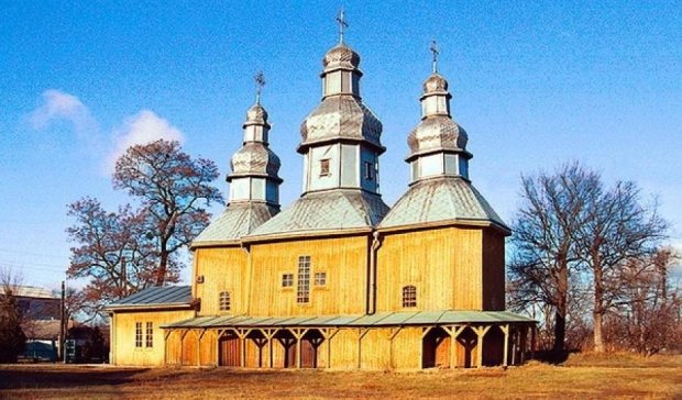 На Киевщине разворовывают церкви
