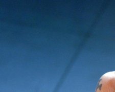 
Белые розы для легенды: мир простился с солисткой The Cranberries