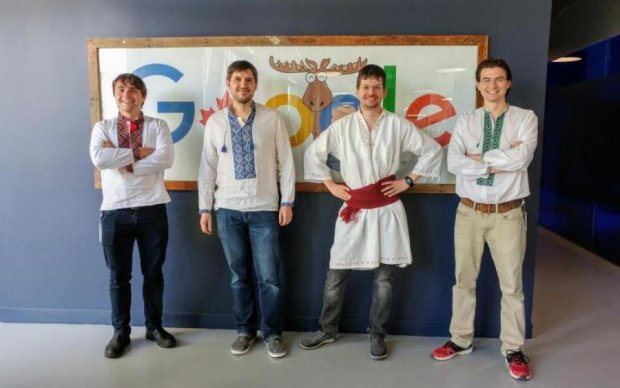 Гугл наш: сотрудники корпорации Google надели вышиванки (фото)