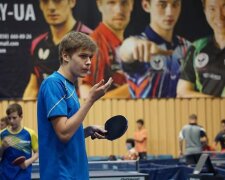 16-летний франковчанин взял "золото" на чемпионате Украины с настольного тенниса — вот как нужно махать ракеткой