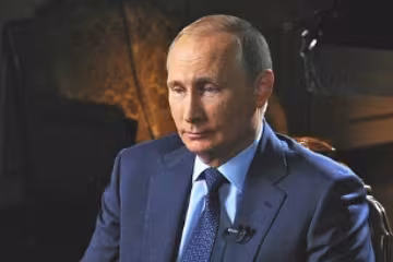 Санкції не є головною причиною падіння економіки РФ - Путін