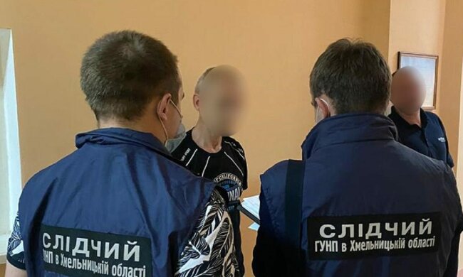 У Хмельницькому дружок воєнкома попався на мерзенному занятті - призовники його боялися, як вогню
