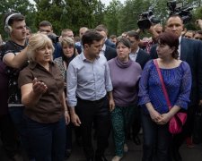 Зеленський зустрівся з українцями, які пережили жахливу трагедію: питання вирішено блискавично