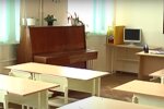 На Тернопільщині хворі на коронавірус вчителі закрили школи на карантин - ні дітей, ні домашніх завдань