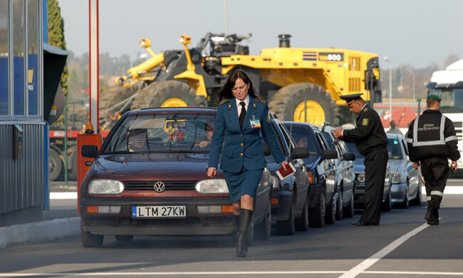 У Зеленского отменят акциз для "евроблях", этого ждали миллионы: что приготовил слуга народа