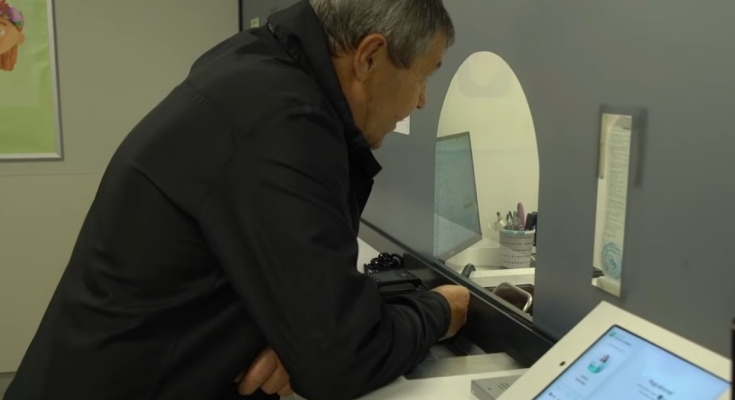 Банк, виплати. Фото: скрін youtube