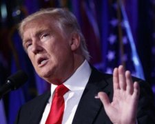 Змусили: Трамп "добровільно" показав декларацію