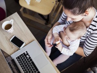 у Зеленского приготовили родителям е-услуги нового поколения