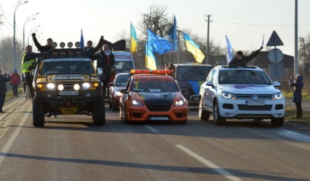 Автомайдановцы приедут в гости к Порошенко
