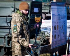 Як не підірватись на міні: з саперами на Донбасі провели заняття для вдосконалення навичок