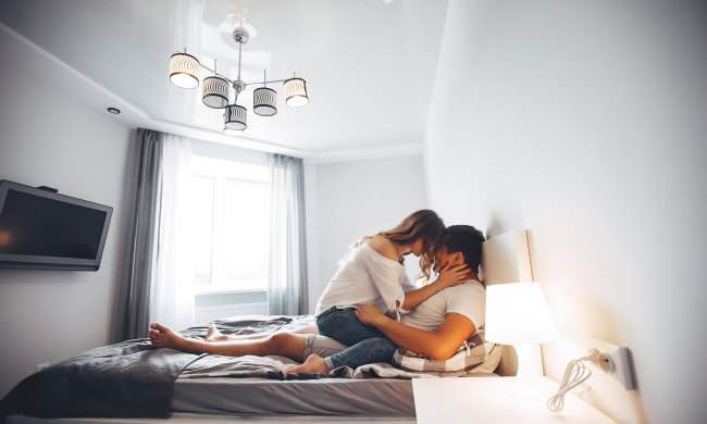 Эротический гороскоп на 29 марта для всех знаков Зодиака: Стрельцам нужна романтика, а Близнецам – праздник