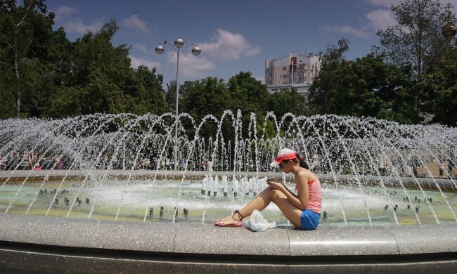 Киев, загорай: синоптики обрадовали прогнозом на 25 августа