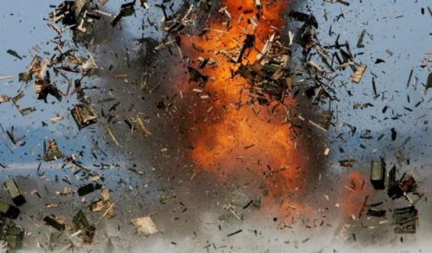 Взрыв автомобиля в Киеве попал на видео