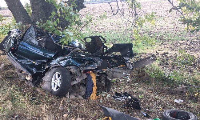 На Донбасі сталася жахлива аварія, є загиблі: кадри трагедії